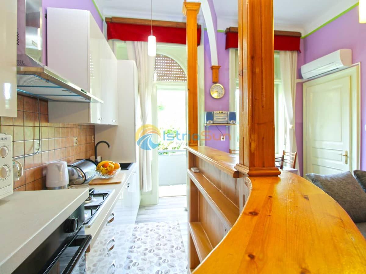 Studio Apartman Lea Pula Exteriér fotografie